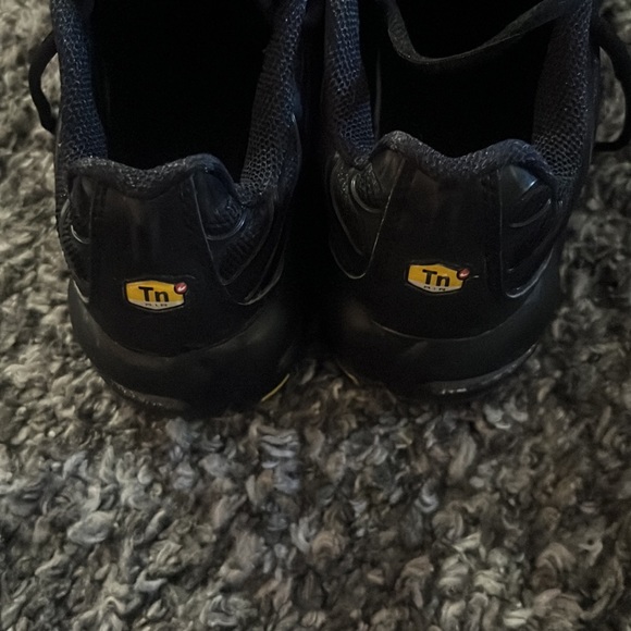 Nike Air Max Plus - Picture 4 of 5